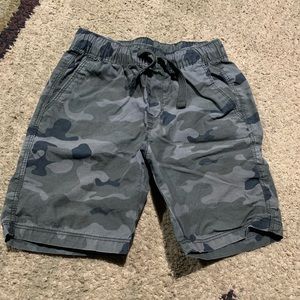 Camo boys shorts size 4T